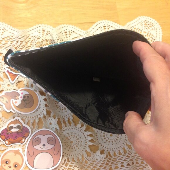 Bundle deal, sloth makeup bag and adorable sloth stickers - Picture 2 of 6